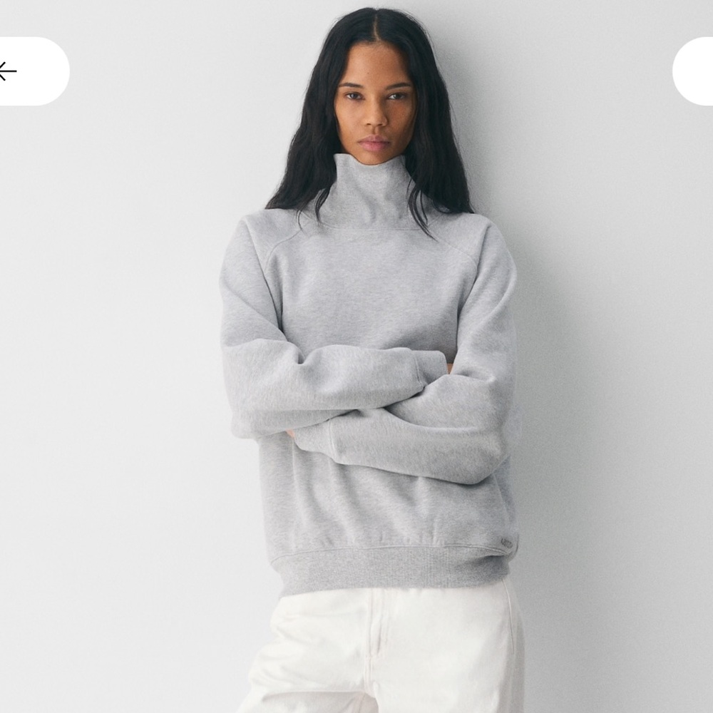 Aritzia Cozy Sweatfleece Mega Fit Funnel Neck Sweatshirt Size Small